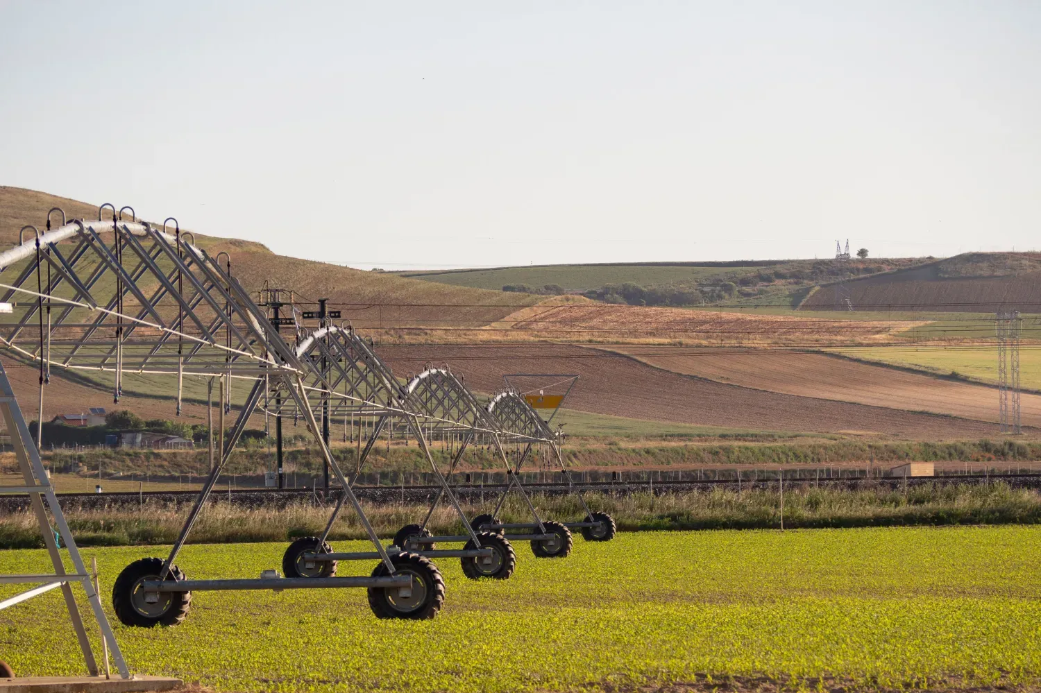 picturesque view with the pivot irrigation system 2025 02 08 21 22 59 utc 1